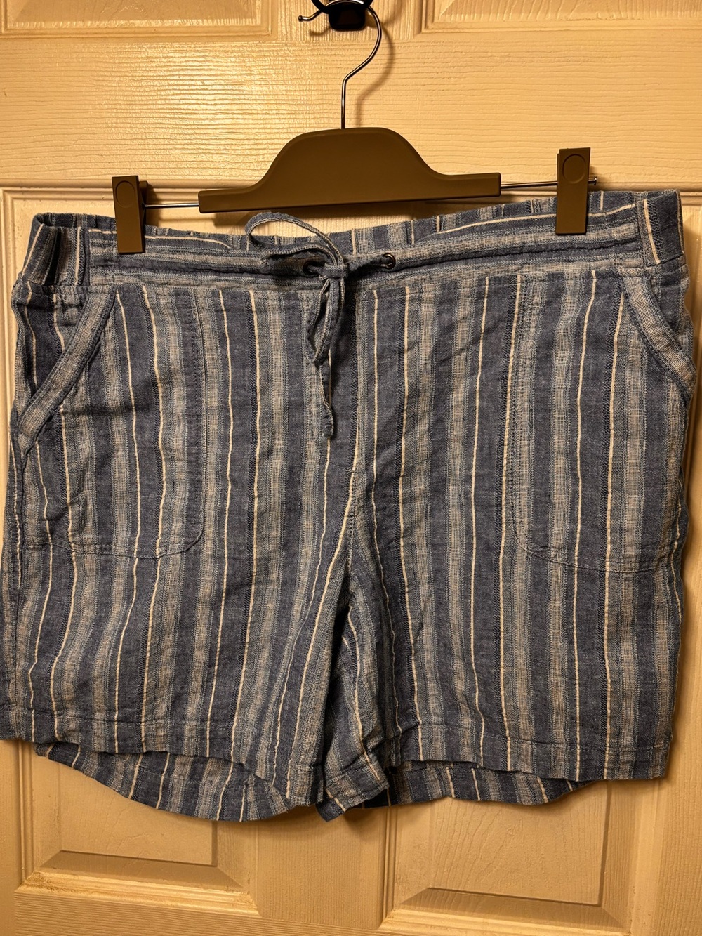 Talbots Lightweight Striped Blue Drawstring Women’s Shorts